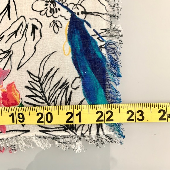 GAP Floral Print Cotton Scarf - NWT - Picture 8 of 8